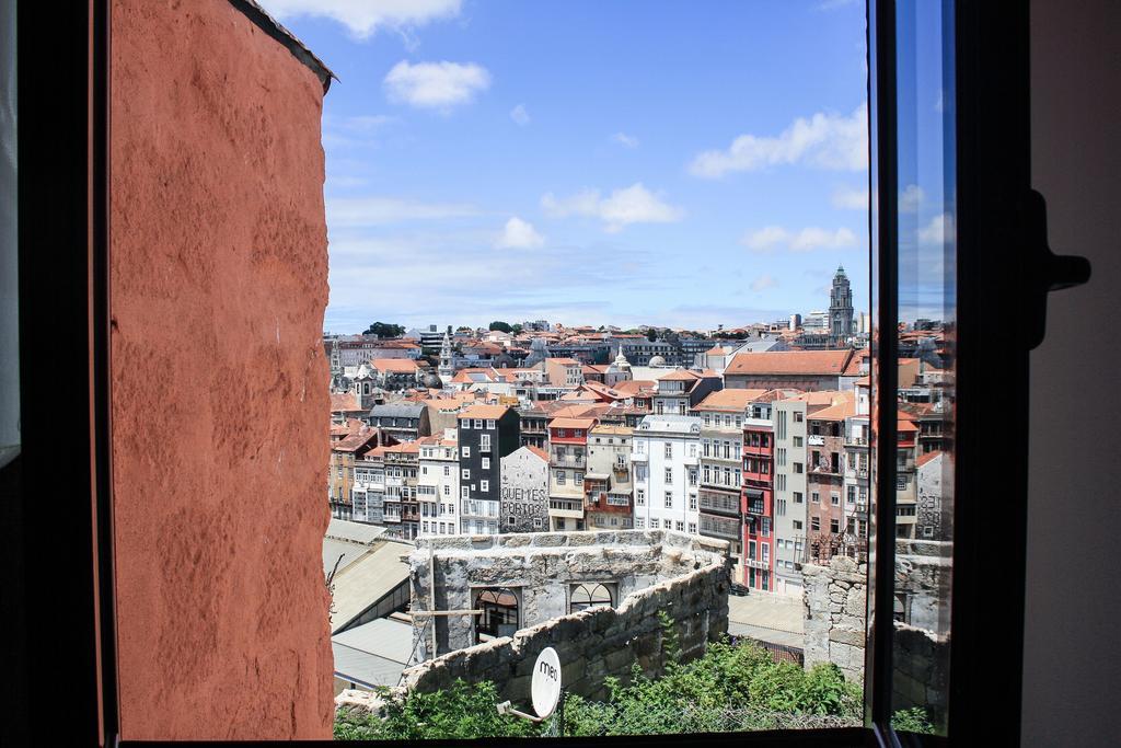 Nations - & Oporto